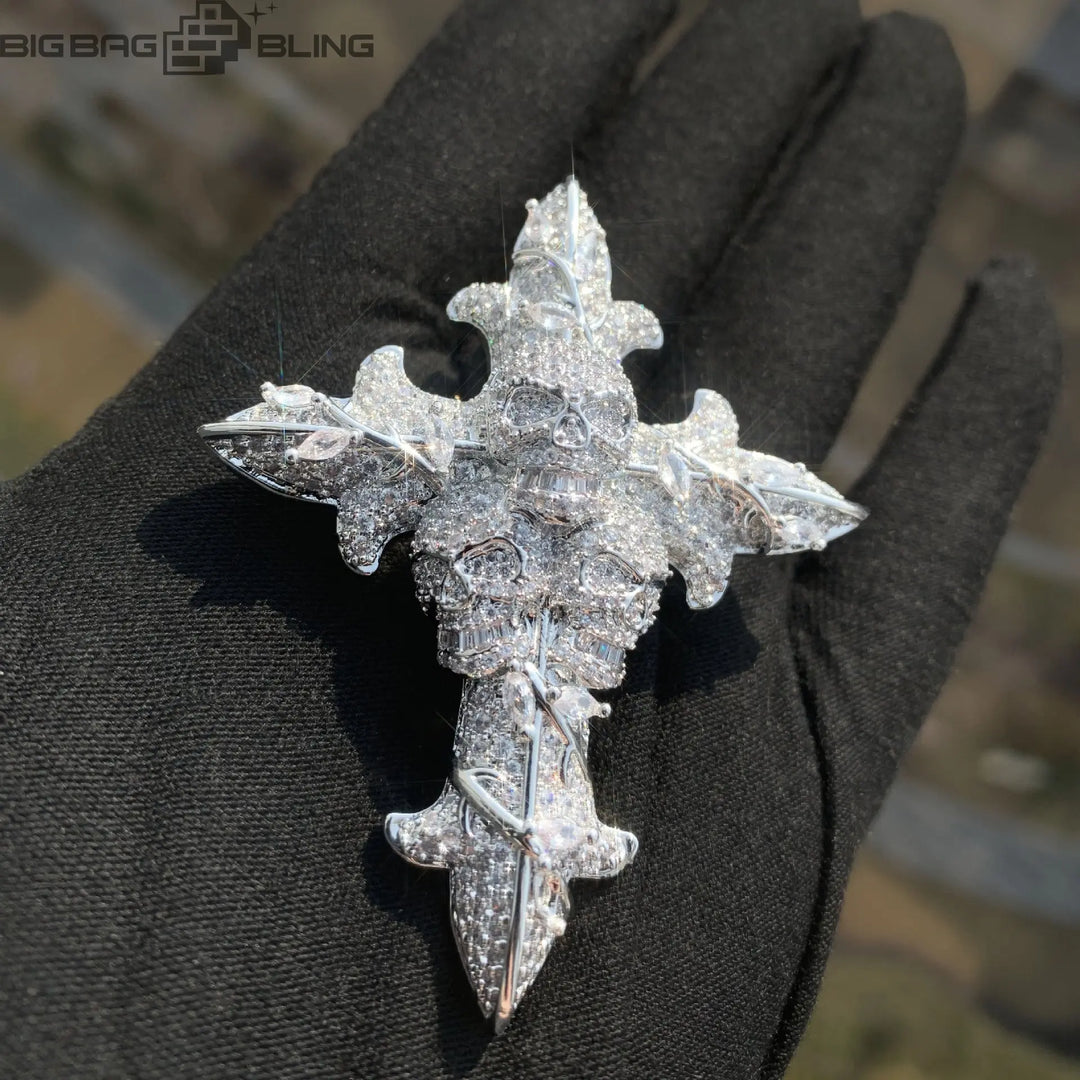 Iced Out Skull & Cross Pendant BigBagBling