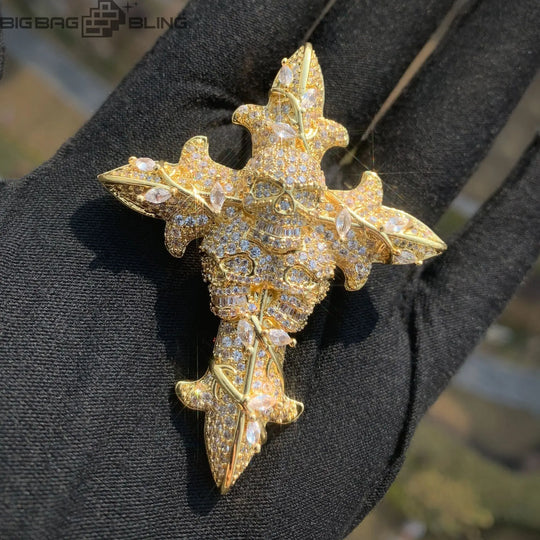 Iced Out Skull & Cross Pendant BigBagBling