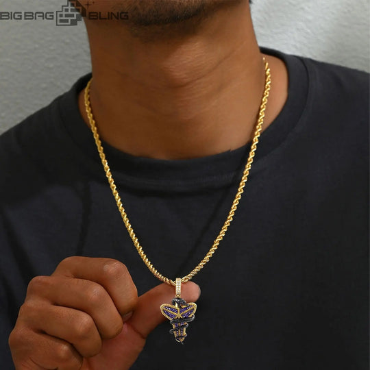 Iced Out Venomous snake Pendant BigBagBling