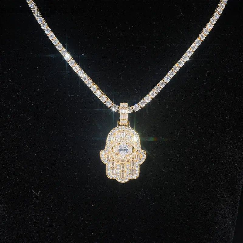 Iced out Palm-shaped devil's eye Pendant BigBagBling