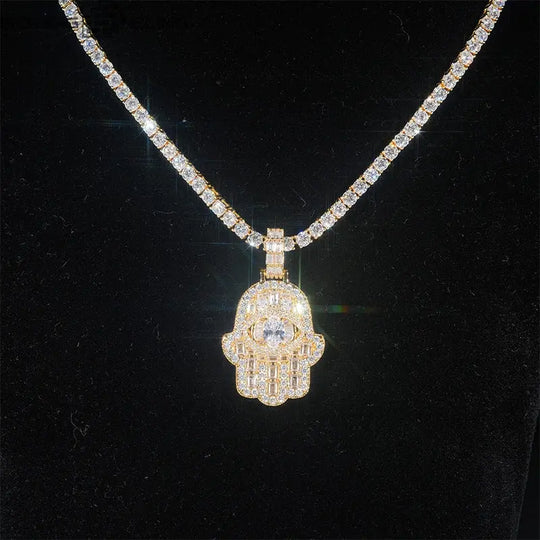 Iced out Palm-shaped devil's eye Pendant BigBagBling