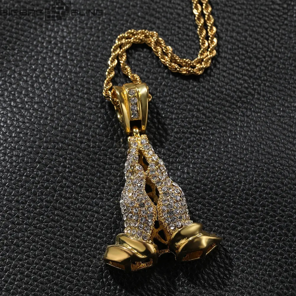 Iced out praying hands Pendant BigBagBling